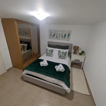 Typical House 公寓 *